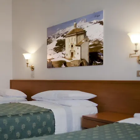Aquila Hotel