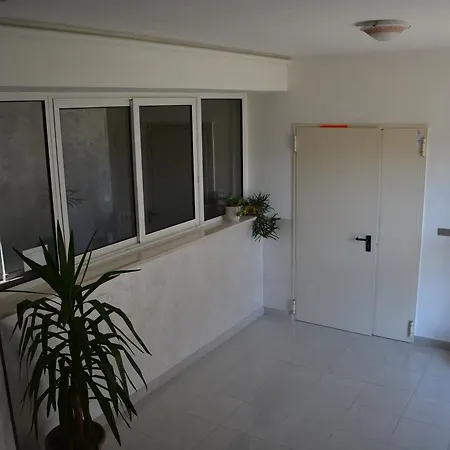 Aquila Hotel 3*